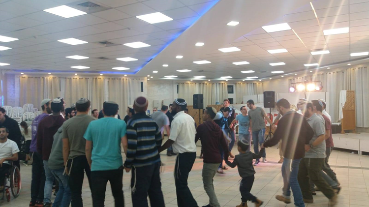 77003519_2233576510076721_1681374349426163712_o.jp